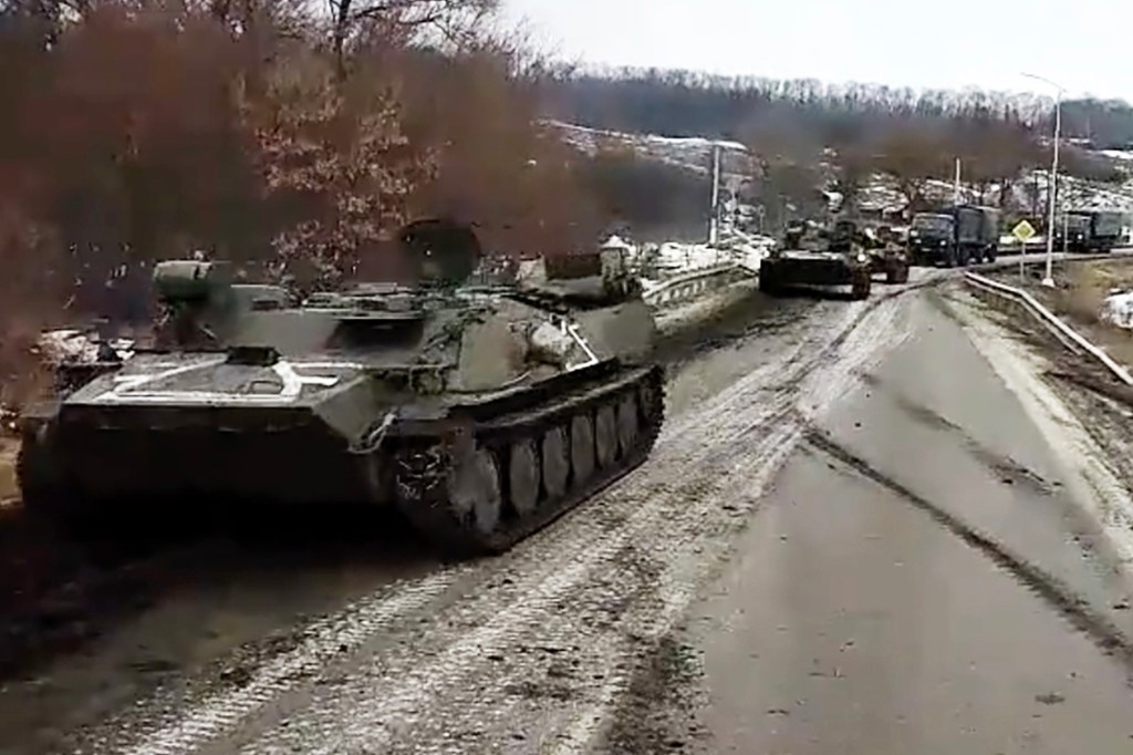 Russian forces are moving on the border with Ukraine.