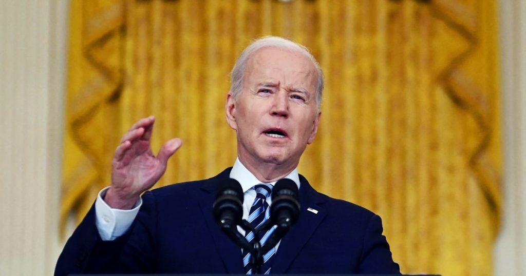 Biden announces new measures in response to Russia's invasion of Ukraine