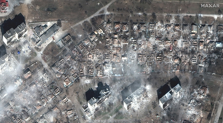 Each house surrounding two separate apartment complexes in eastern Mariupol was destroyed. 