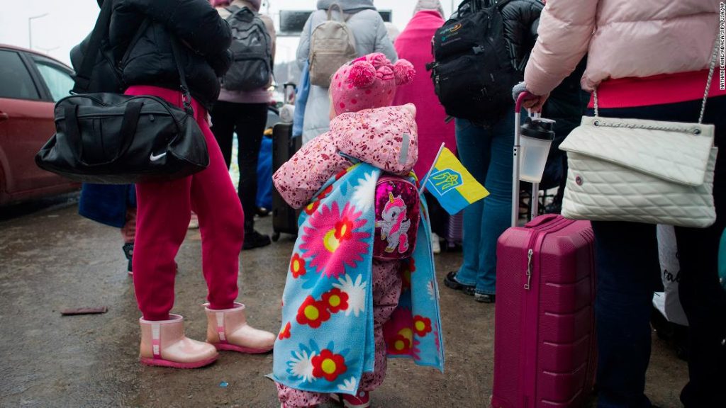 Airbnb is offering free temporary housing to up to 100,000 Ukrainian refugees