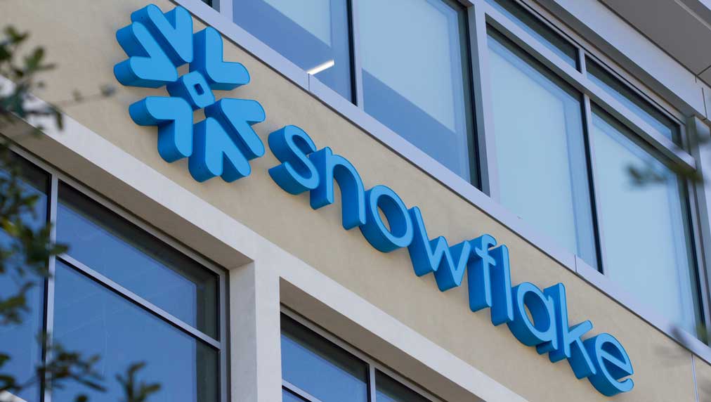 Snow stock drops in FY2023 revenue growth guidance