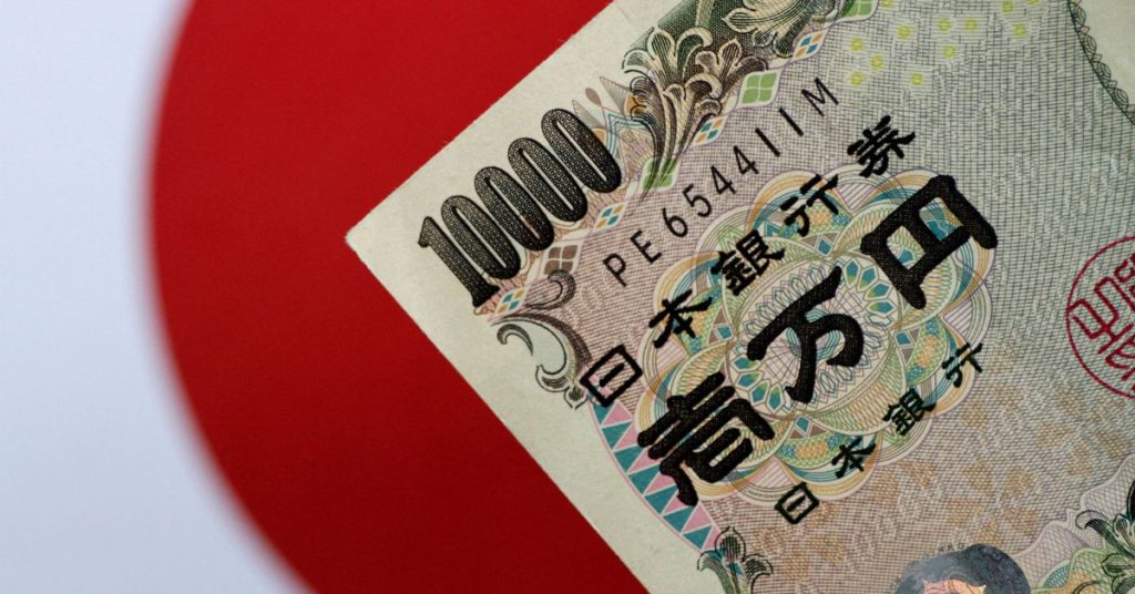 Yen falls as Bank of Japan intervenes to keep bond yields steady