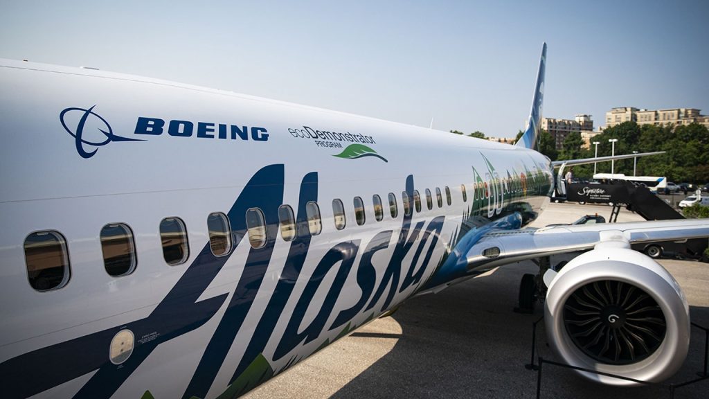 Alaska Airlines cuts flights until June due to pilot shortage