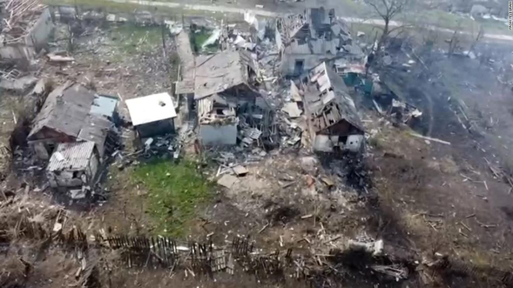 Drone footage shows how Russians destroyed a Ukrainian town in pitched battle