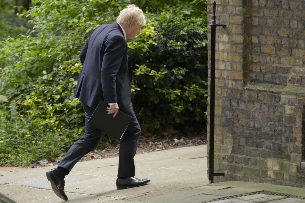 Johnson criticized Britain's responsibility for the closure, but did not resign