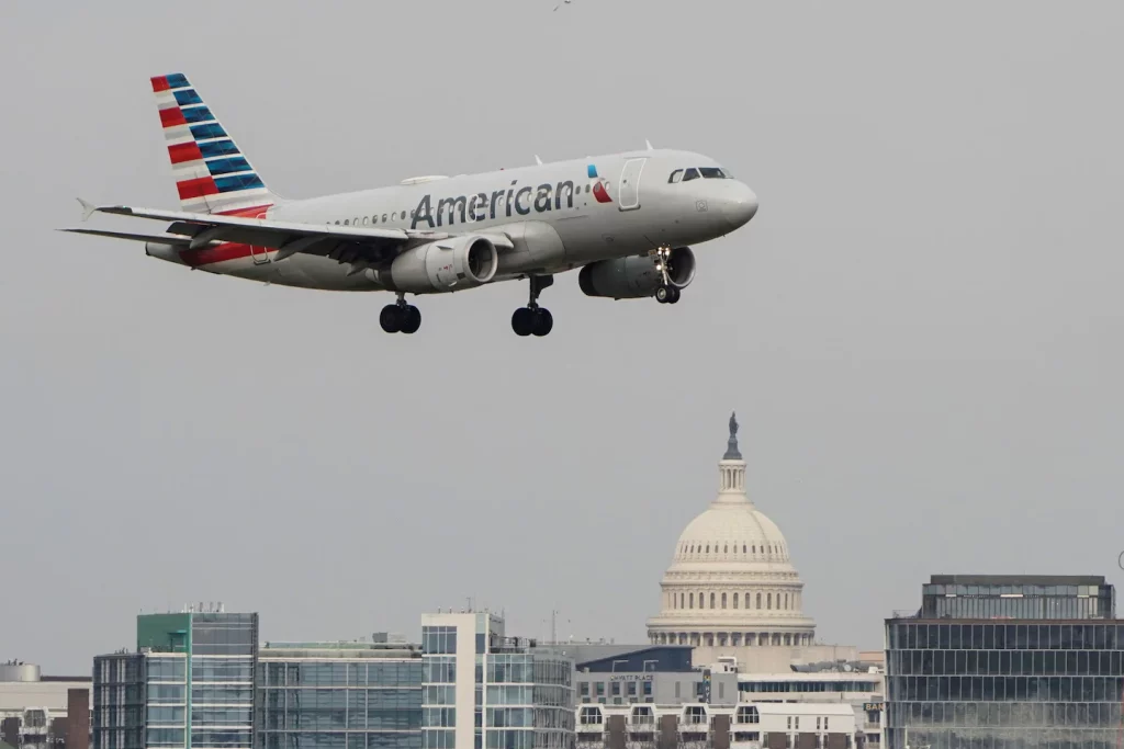 Passengers left on planes for hours at Reagan National after storms