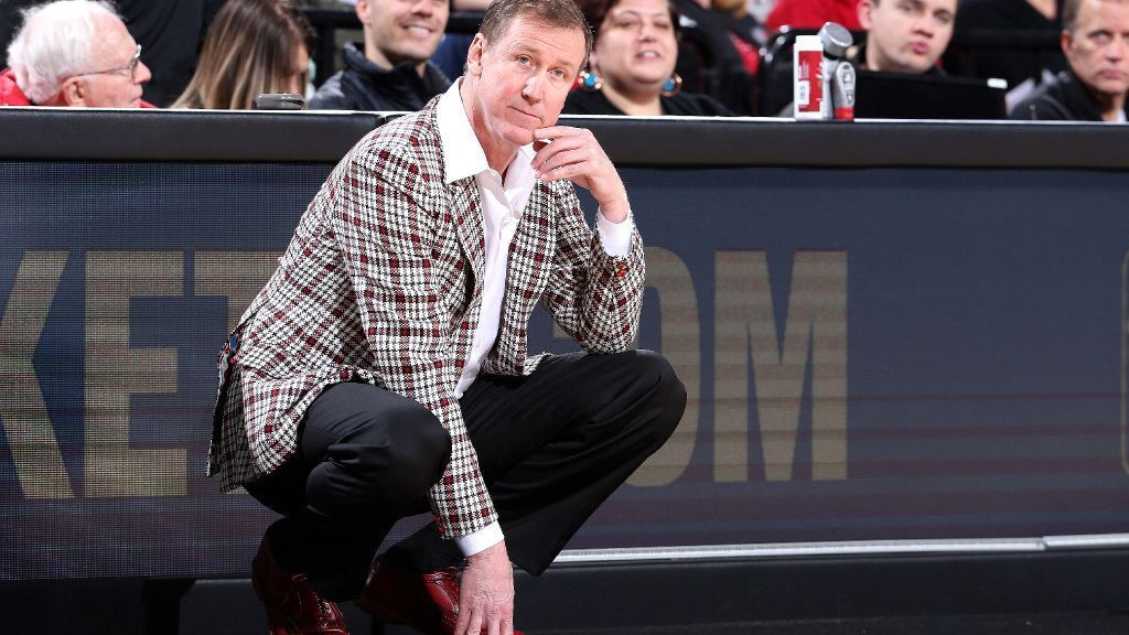 Sources - Los Angeles Lakers interview with former Blazers coach Terry Stotts