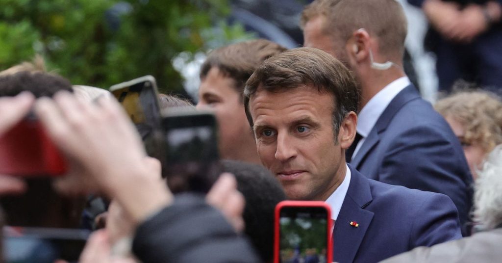 France at risk of deadlock after Macron handed over a hung parliament