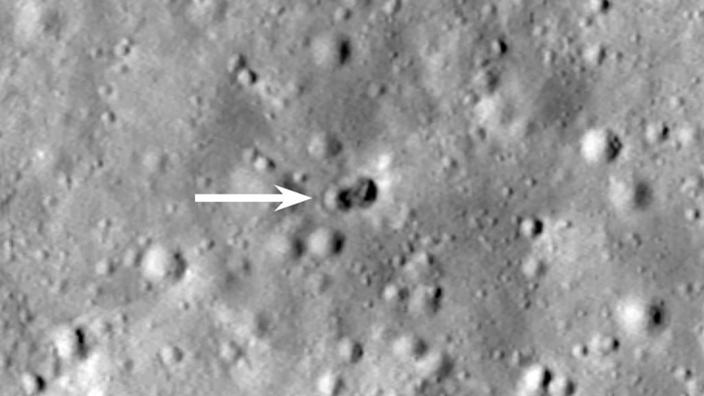A rocket mysteriously crashes on the moon's surface.  The military intelligence world has no idea who sent it