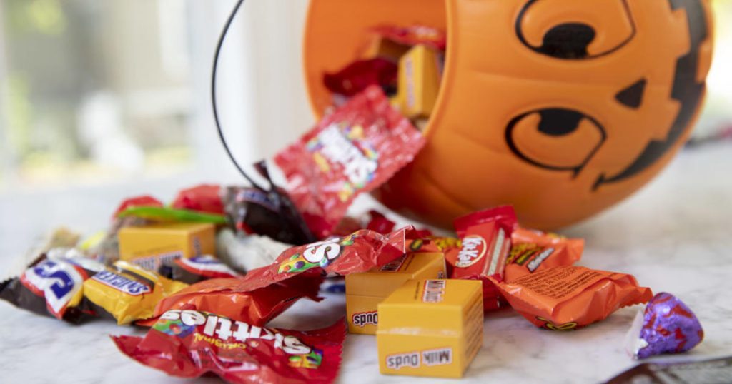 Chocolate crunch: Hershey says he won't be able to meet Halloween demand this year