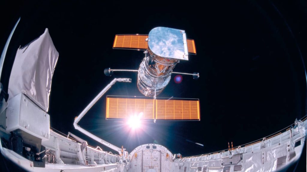 NASA, SpaceX, Jared Isakman studying the extension of the Hubble Telescope