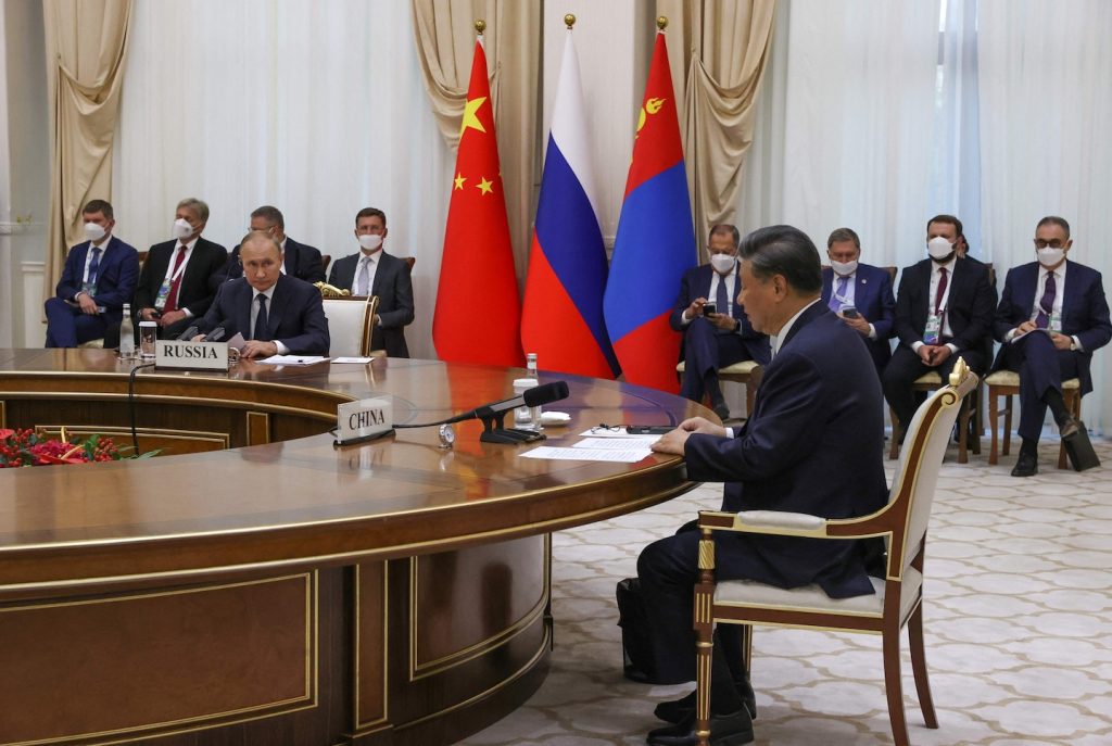 China's Xi Jinping meets Putin amid Russian military losses
