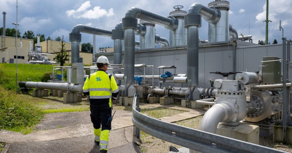 German government nationalizes Uniper in move to secure energy supplies