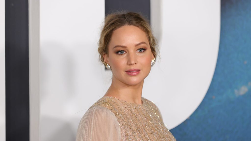 Jennifer Lawrence criticizes Hollywood's gender pay gap in Vogue interview
