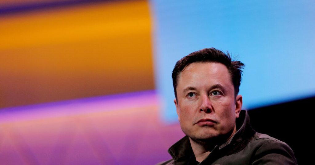 Musk paints bleak picture for Twitter as executives leave