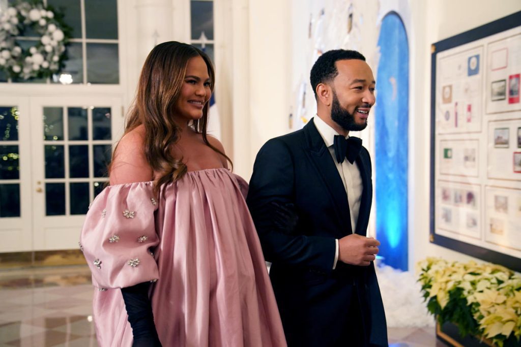 Chrissy Teigen shares a photo from a trip to the state dinner at the White House
